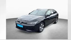 Grenadillschwarz metallic Gebraucht 2024 VW Passat R-line Kombi | 35.890 € (Fairer Preis)