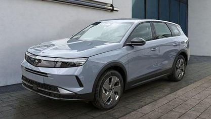 Neu Opel Grandland X Edition 136 PS (100 kW) 2025 Grau SUV