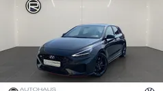 Silber Gebraucht 2024 Hyundai i30 N Performance Limousine | 33.980 € (Fairer Preis)
