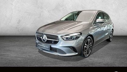 Gebraucht Mercedes B200 150 PS (110 kW) 2025 Grau Kleinwagen