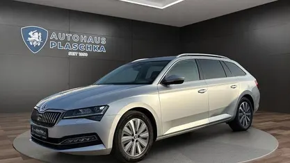 Gebraucht Skoda Superb Style 150 PS (110 kW) 2021 Brilliantsilber Kombi