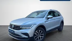 Reflexsilber metallic Gebraucht 2021 VW Tiguan Life SUV | 27.980 € (Fairer Preis)
