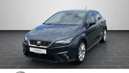 Używany Seat Ibiza FR 95 KM (69 kW) 2022 Szary Hatchback
