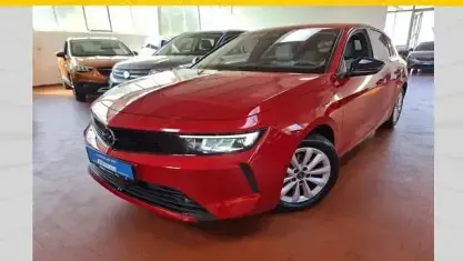 Gebraucht Opel Astra Elegance 131 PS (96 kW) 2023 Rot Kleinwagen