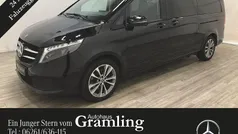 Gebraucht 2023 Mercedes V300 Avantgarde Van / Kleinbus | 58.785 € (Guter Preis)