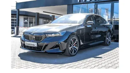 Second-hand BMW 550e M Sport 313 CP (230 kW) 2025 Negru Berlinǎ