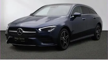 Blau Gebraucht 2022 Mercedes CLA250e Shooting Brake AMG Kombi | 27.440 € (Fairer Preis)