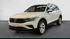 Pure white (weiß) Gebraucht 2022 VW Tiguan Life SUV | 31.450 € (Fairer Preis)