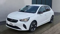 Jade weiß (metallic) Gebraucht 2021 Opel Corsa-e Edition Kleinwagen | 12.980 € (Fairer Preis)