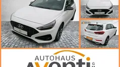 Atlas white uni Gebraucht 2024 Hyundai i30 Advantage Limousine | 21.449 € (Fairer Preis)
