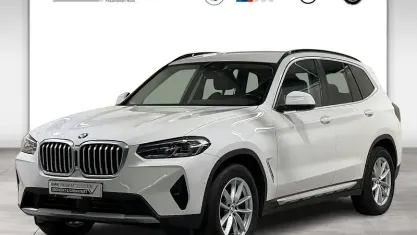 Gebraucht BMW X3 Sport Line 190 PS (139 kW) 2023 Alpinweiß uni SUV