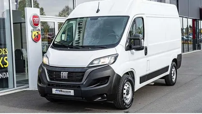 Weiss Gebraucht 2024 Fiat Ducato Van | 27.370 € (Fairer Preis)
