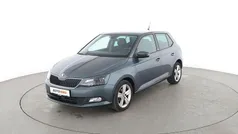 Grau Gebraucht 2016 Skoda Fabia Joy Limousine | 10.970 € (Fairer Preis)