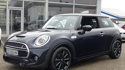 Occasion Mini Cooper S Chili 178 PK (130 kW) 2020 Zwart Hatchback