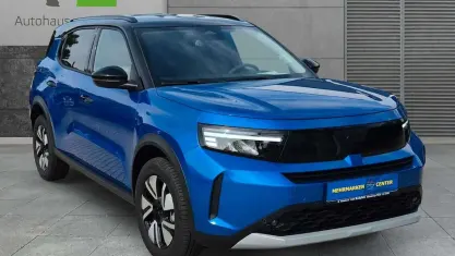 Neu Opel Frontera 145 PS (106 kW) 2026 Blau SUV