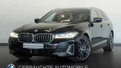Schwarz Gebraucht 2022 BMW 540 Luxury Line Kombi | 36.888 € (Guter Preis)