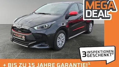 Schwarz Gebraucht 2021 Toyota Yaris Hybrid Comfort Limousine | 15.480 € (Guter Preis)
