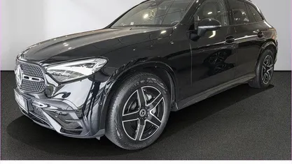 Gebraucht Mercedes GLC300 AMG 269 PS (197 kW) 2025 SUV