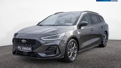 Grau Gebraucht 2024 Ford Focus ST-Line Kombi | 23.990 € (Fairer Preis)