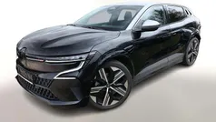 Black pearl metallic ... Gebraucht 2023 Renault Mégane Iconic Limousine | 30.050 € (Fairer Preis)