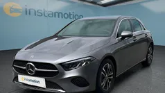 Grau Gebraucht 2024 Mercedes A180 Limousine | 28.349 € (Fairer Preis)