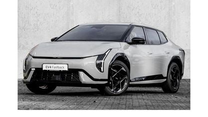 Neu Kia EV4 GT-Line 150 kW (204 PS) 2025 Grau Kleinwagen
