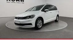 Gebraucht 2024 VW Touran Comfortline Van / Kleinbus | 31.970 € (Fairer Preis)