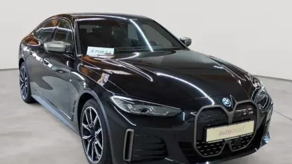 Gebraucht BMW i4 Sport Line 400 kW (544 PS) 2023 Saphirschwarz metallic Limousine