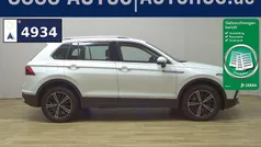 Weiss Gebraucht 2021 VW Tiguan Elegance SUV | 26.780 € (Fairer Preis)