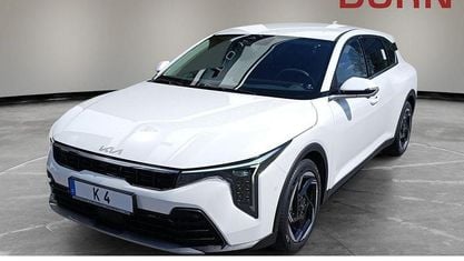 Neu Kia K4 Spirit 180 PS (132 kW) 2026 Weiß Limousine
