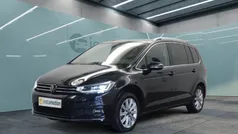 Schwarz Gebraucht 2024 VW Touran Highline Van / Kleinbus | 36.749 € (Fairer Preis)