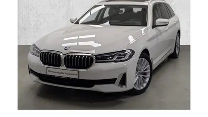 Gebraucht BMW 520 Sport Line 190 PS (139 kW) 2022 Weiß Kombi
