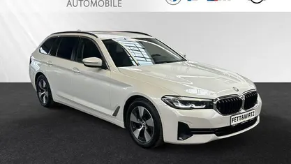 Occasion BMW 520 Efficient Dynamics 190 PK (139 kW) 2022 Wit Stationwagen