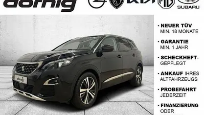 Schwarz Gebraucht 2020 Peugeot 5008 Allure Van / Kleinbus | 20.890 € (Fairer Preis)