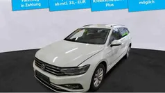 Weiß Gebraucht 2022 VW Passat Business Kombi | 19.948 € (Fairer Preis)