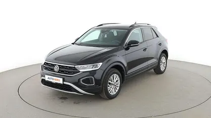 Second-hand VW T-Roc Life 2023 Negru SUV
