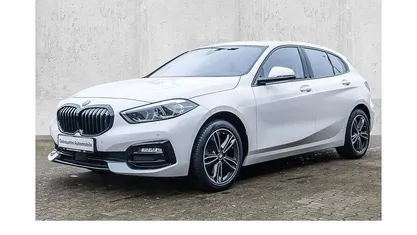 Gebraucht BMW 118 Sport Line 136 PS (100 kW) 2021 Kleinwagen