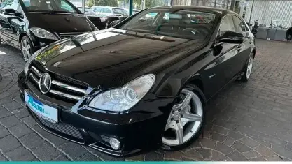 Używany Mercedes CLS63 AMG AMG 514 KM (378 kW) 2008 Czarny Sedan/Limuzyna