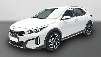 Deluxeweiss metallic Neu 2025 Kia XCeed Spirit SUV | 30.000 € (Fairer Preis)