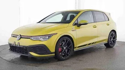 Gebraucht VW Golf VIII GTI Clubsport 300 PS (220 kW) 2023 Gelb Limousine