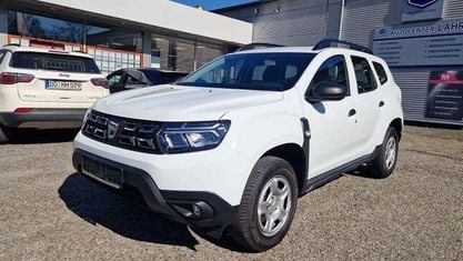Gebraucht Dacia Duster Prestige 150 PS (110 kW) 2022 Gletscherweiss SUV
