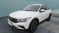 Weiß Gebraucht 2022 VW Tiguan Life SUV | 33.090 € (Fairer Preis)