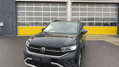 Deep black perleffekt Neu 2025 VW T-Cross Life SUV | 28.990 € (Fairer Preis)