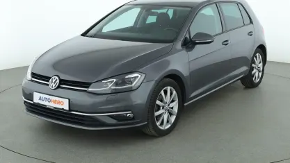 Gebraucht VW Golf VII Highline 150 PS (110 kW) 2017 Grau Limousine