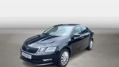 Schwarz Gebraucht 2019 Skoda Octavia Ambition Limousine | 16.666 € (Fairer Preis)