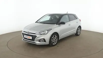 Gebraucht Hyundai i20 Advantage 2020 Silber Kleinwagen