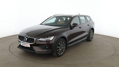 Occasion Volvo V60 CC 190 ch (139 kW) 2020 Marron Break