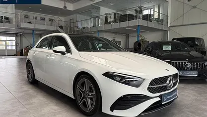Gebraucht Mercedes A200 Advanced 163 PS (119 kW) 2024 Limousine