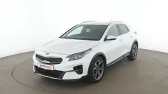 Weiß Gebraucht 2021 Kia XCeed Xdition SUV | 19.470 € (Fairer Preis)