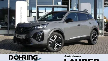 Seleniumgrau Gebraucht 2024 Peugeot 2008 Allure SUV | 19.980 € (Fairer Preis)